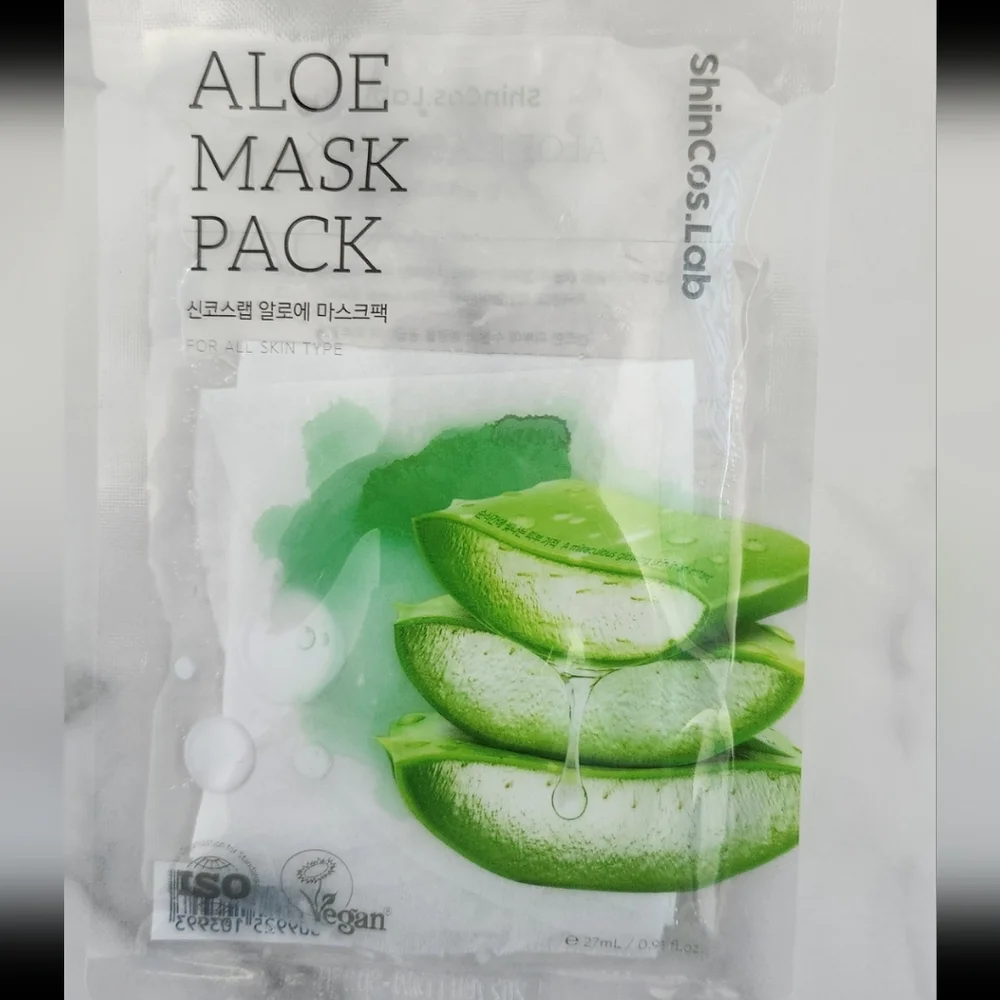 Aloe Vera Soothing & Hydrating Sheet Mask Pack Of 9